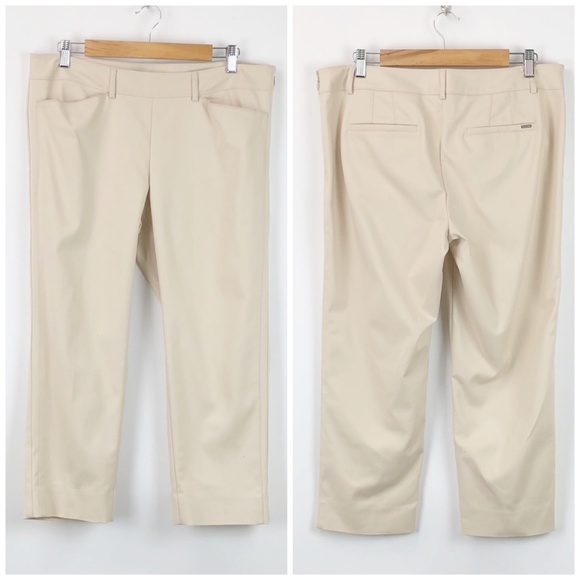 White House Black Market Pants - 🇺🇸WHBM Beige Slim Ankle Career Pants White House Black Market Pants - 🇺🇸WHBM Beige Slim Ankle Career Pants